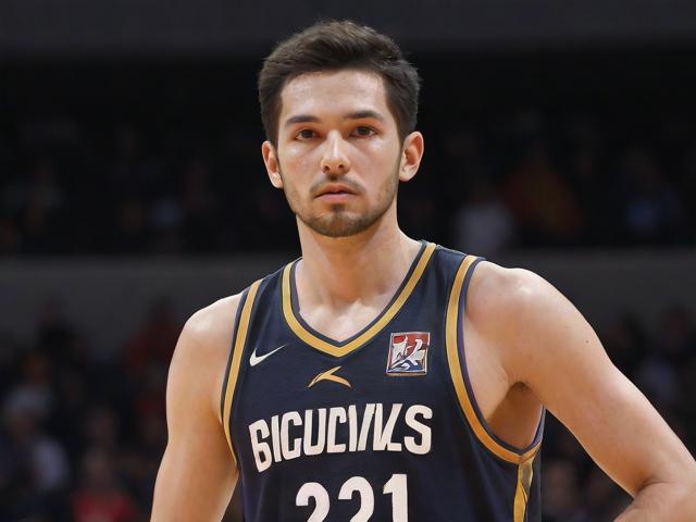 开云体育_ NBA全明星赛的心理准备：如何应对聚光灯下的压力？，nba全明星举办