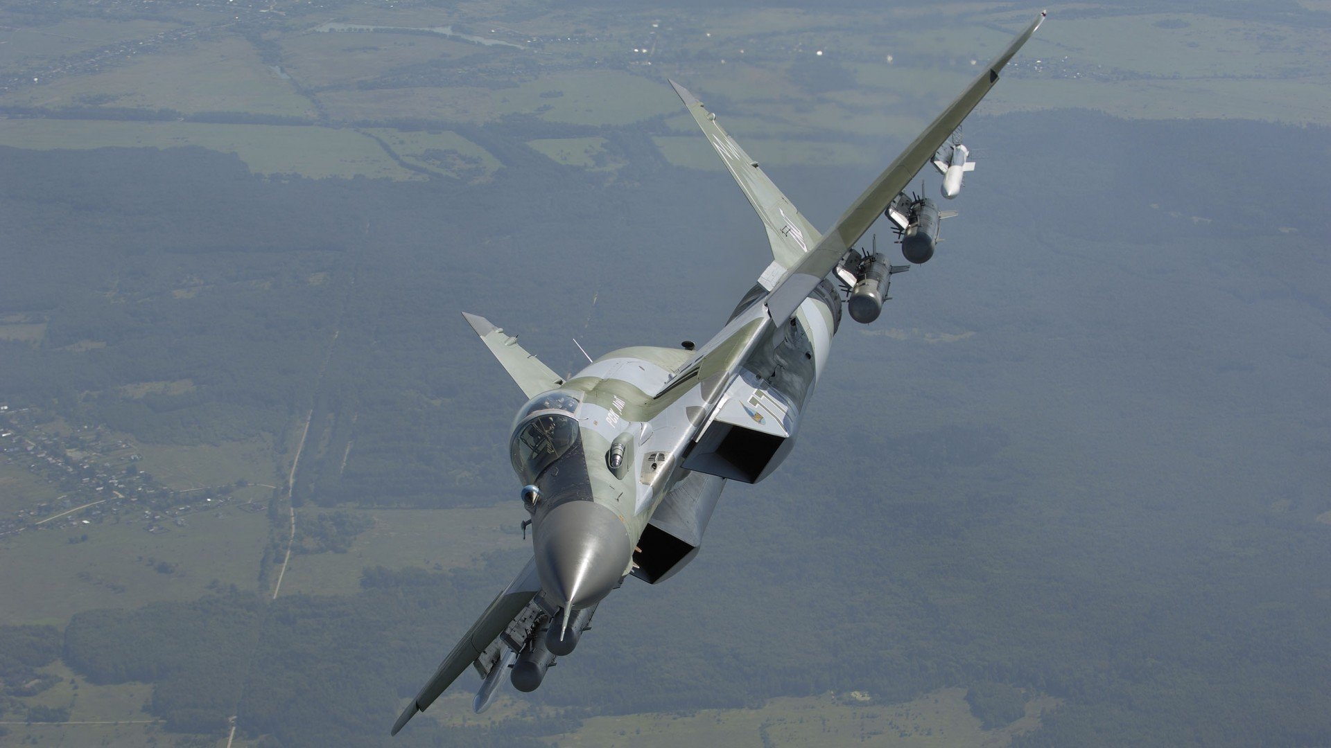 瑞士队前锋洛佩斯在巴黎奥运会上表现出色，洛佩斯退役