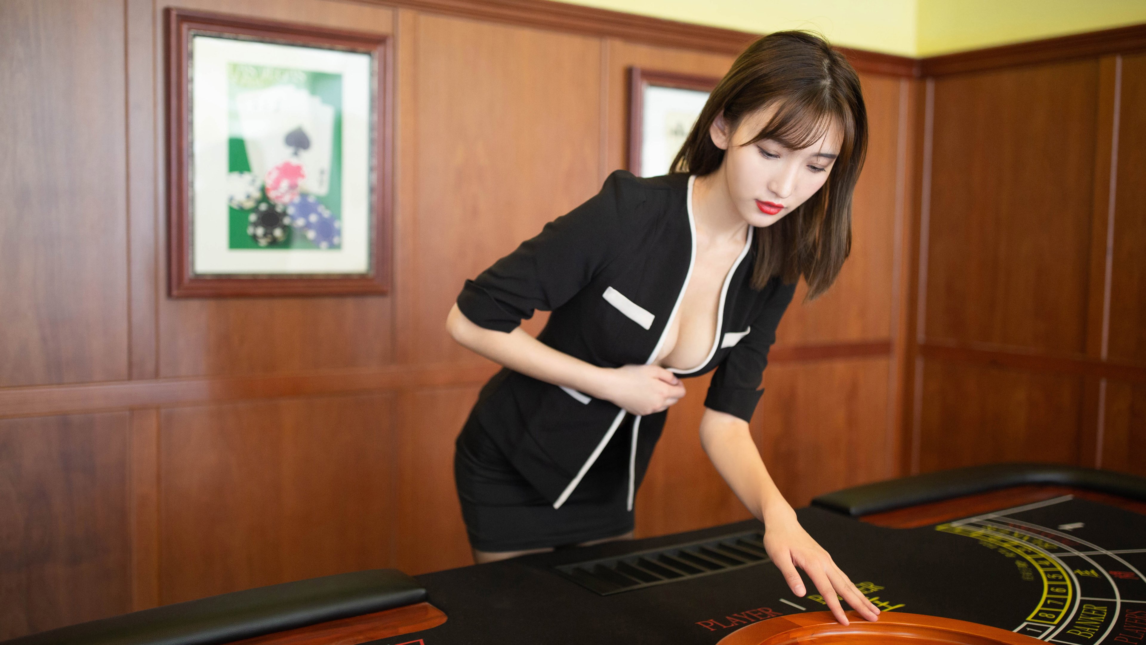 中国男篮大力提升三分线外进攻威胁，中国男篮 三分