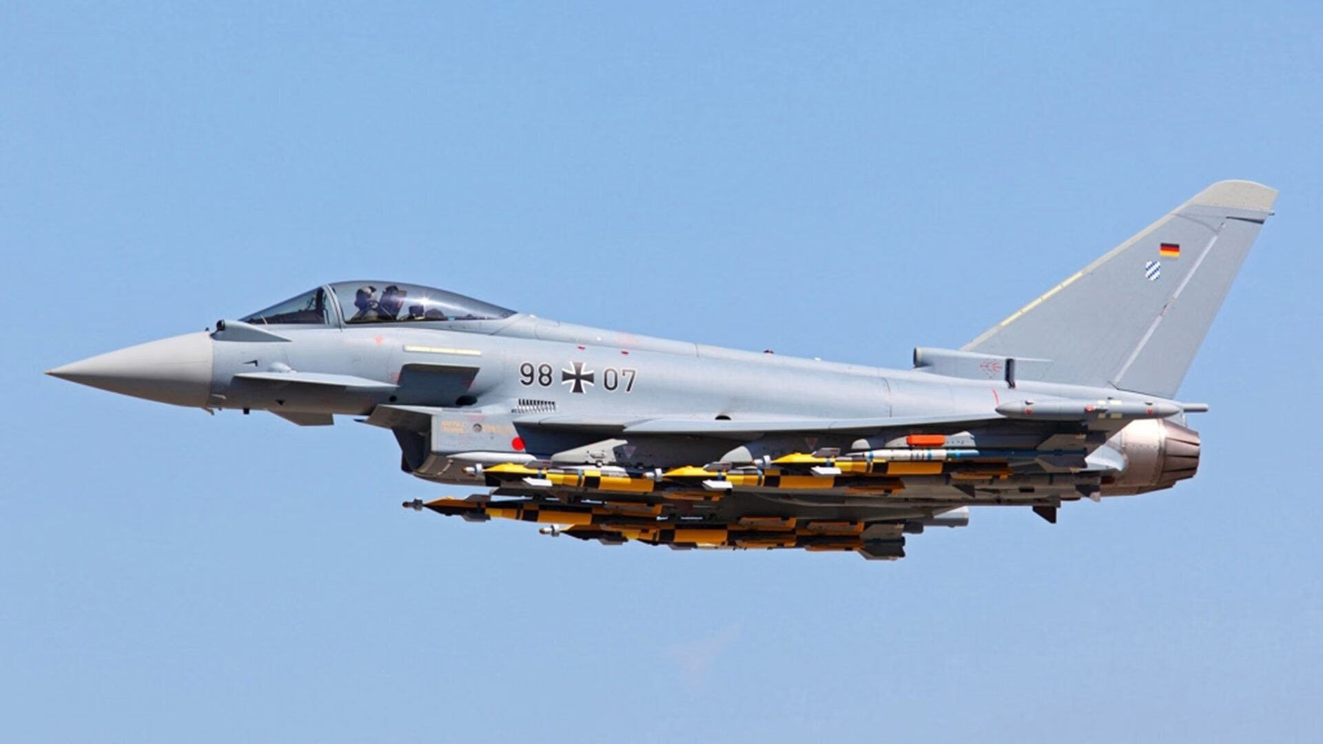 “马科斯·梅特罗的强硬风格，成为阿根廷美洲狮队的防守主力”